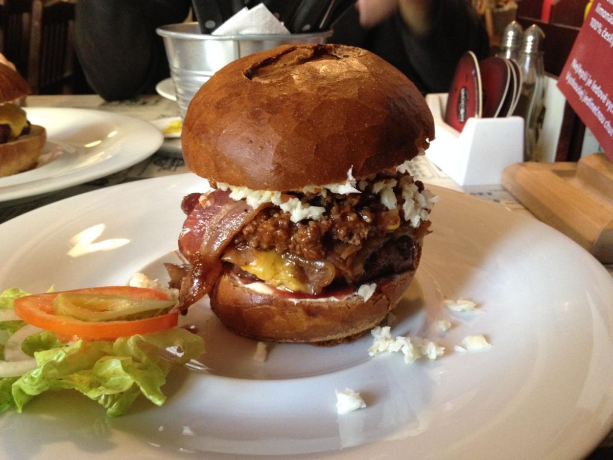 Bejzment burger